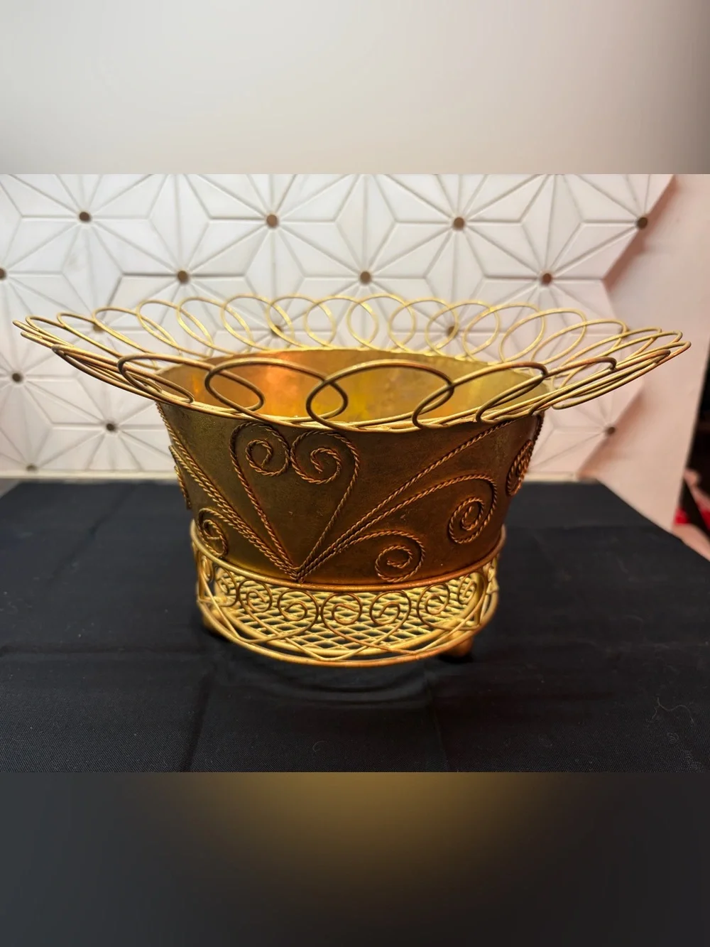 Vintage Gold Metal Plant Stand Planter Cachepot Hollywood Regency Scroll Wire